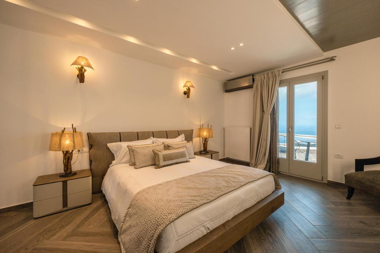 Santorini Grand Luxury Villas Imerovigli  Exteriör bild